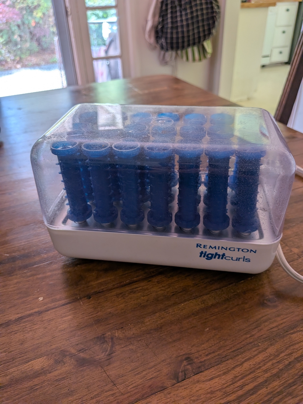 Remington Tight Curls Hair Roller Set in Blue and White